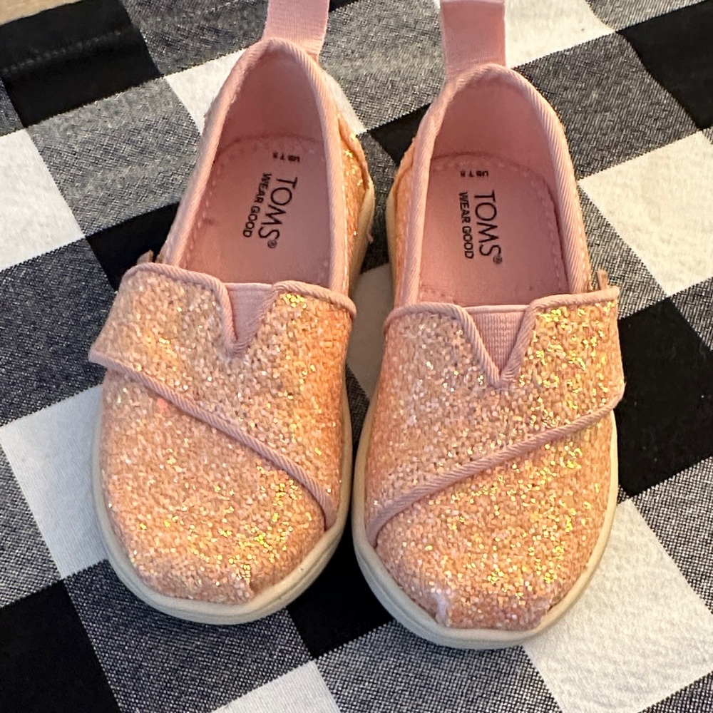 TOMS Kids Sparkly Pink Sneakers
